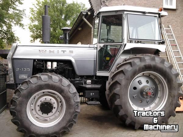 Tracteur White 2-135