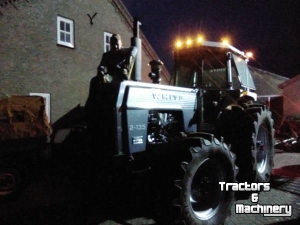 Tracteur White 2-135