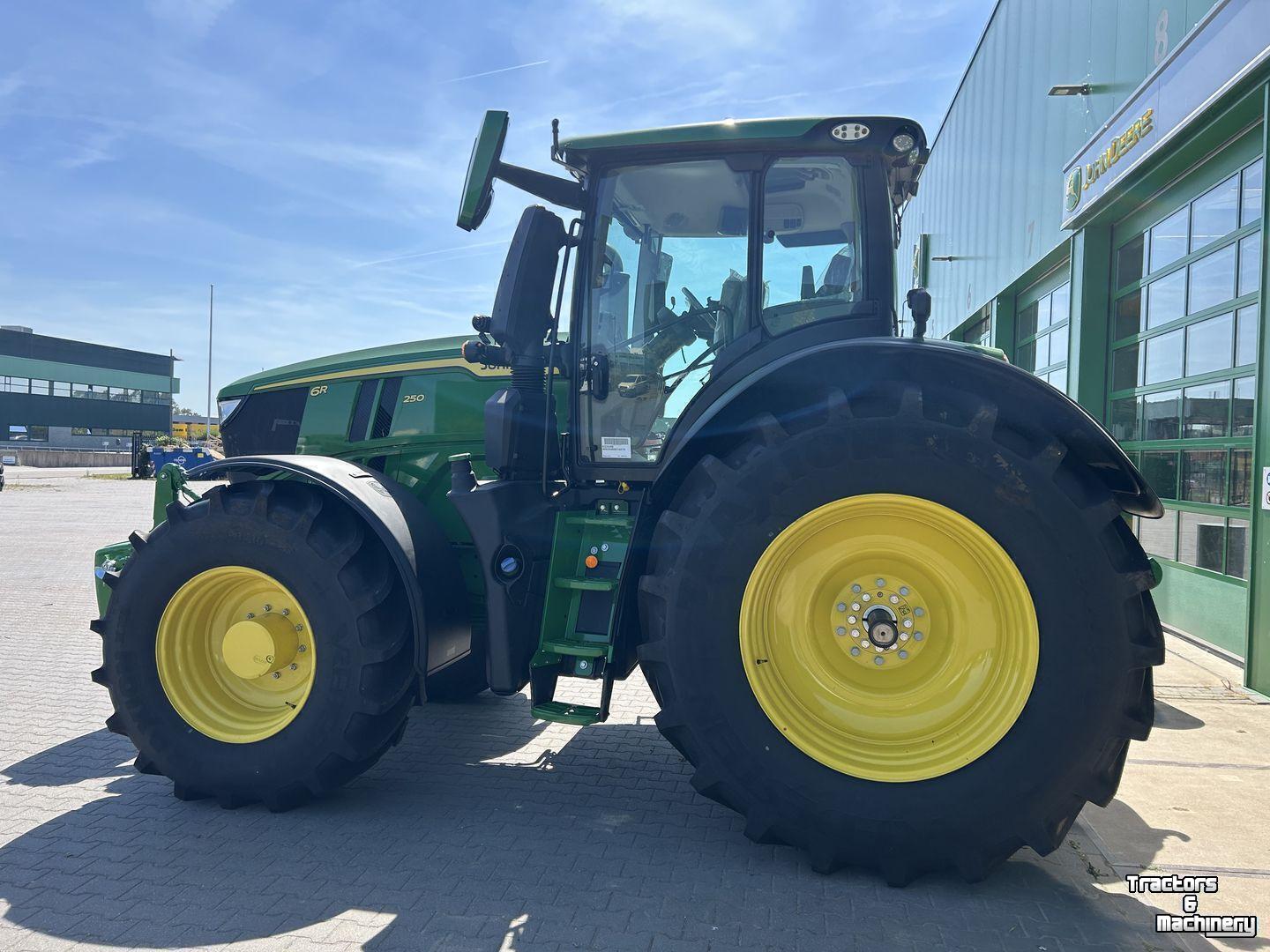 Tracteur John Deere 6R 250