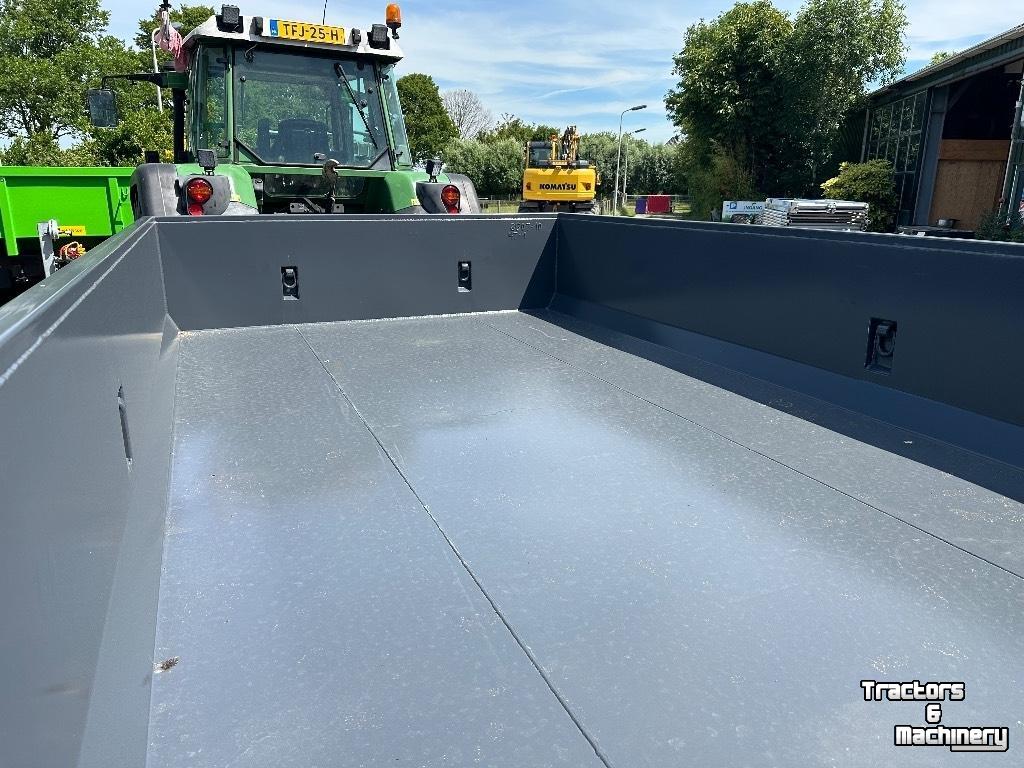 Benne agricole Palmse Trailer PT800MB kipper dumper kieper gronddumper