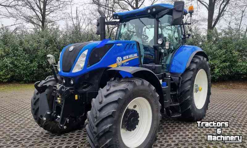 Tracteurs New Holland T 7.245 AC Tractor