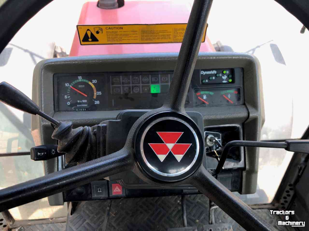 Tracteurs Massey Ferguson 3690 Dyna-Shift