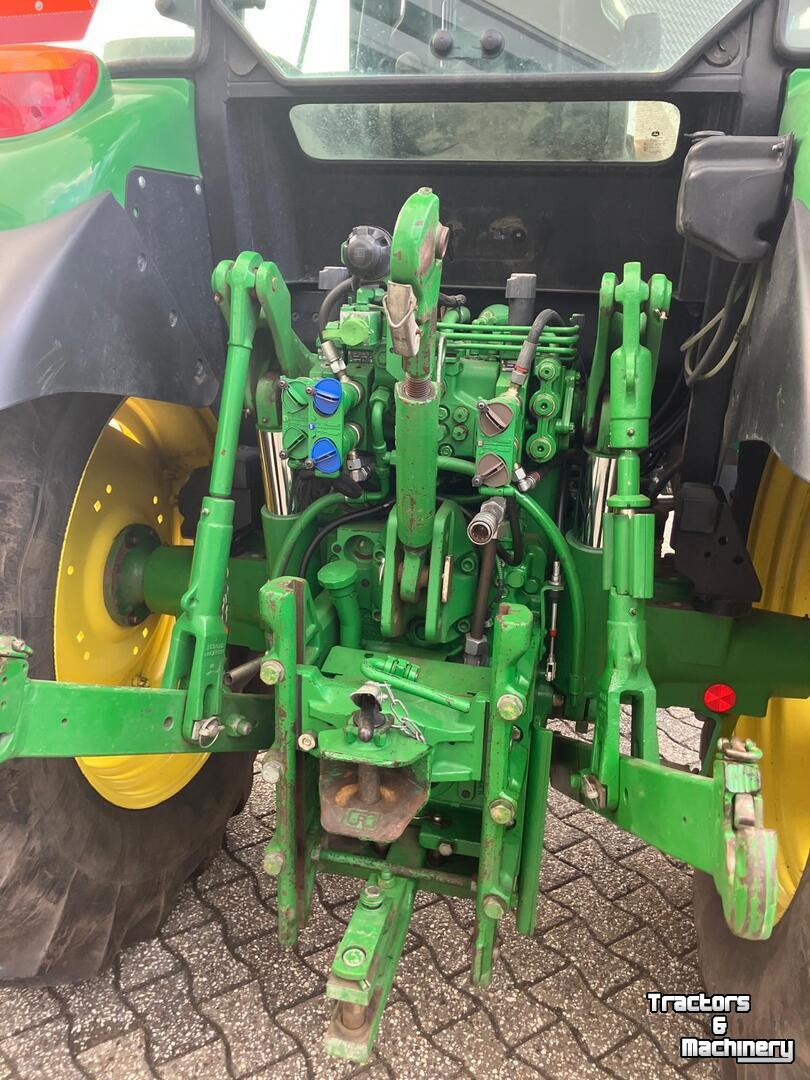 Tracteur John Deere 6100 RC