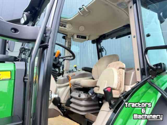Tracteur John Deere 5100m