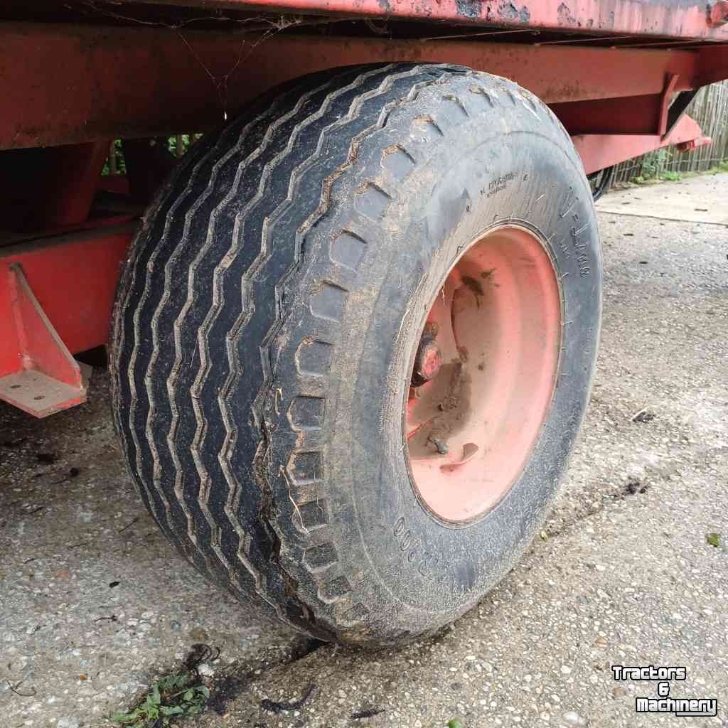 Aspirateur de feuille Miedema zuigwagen