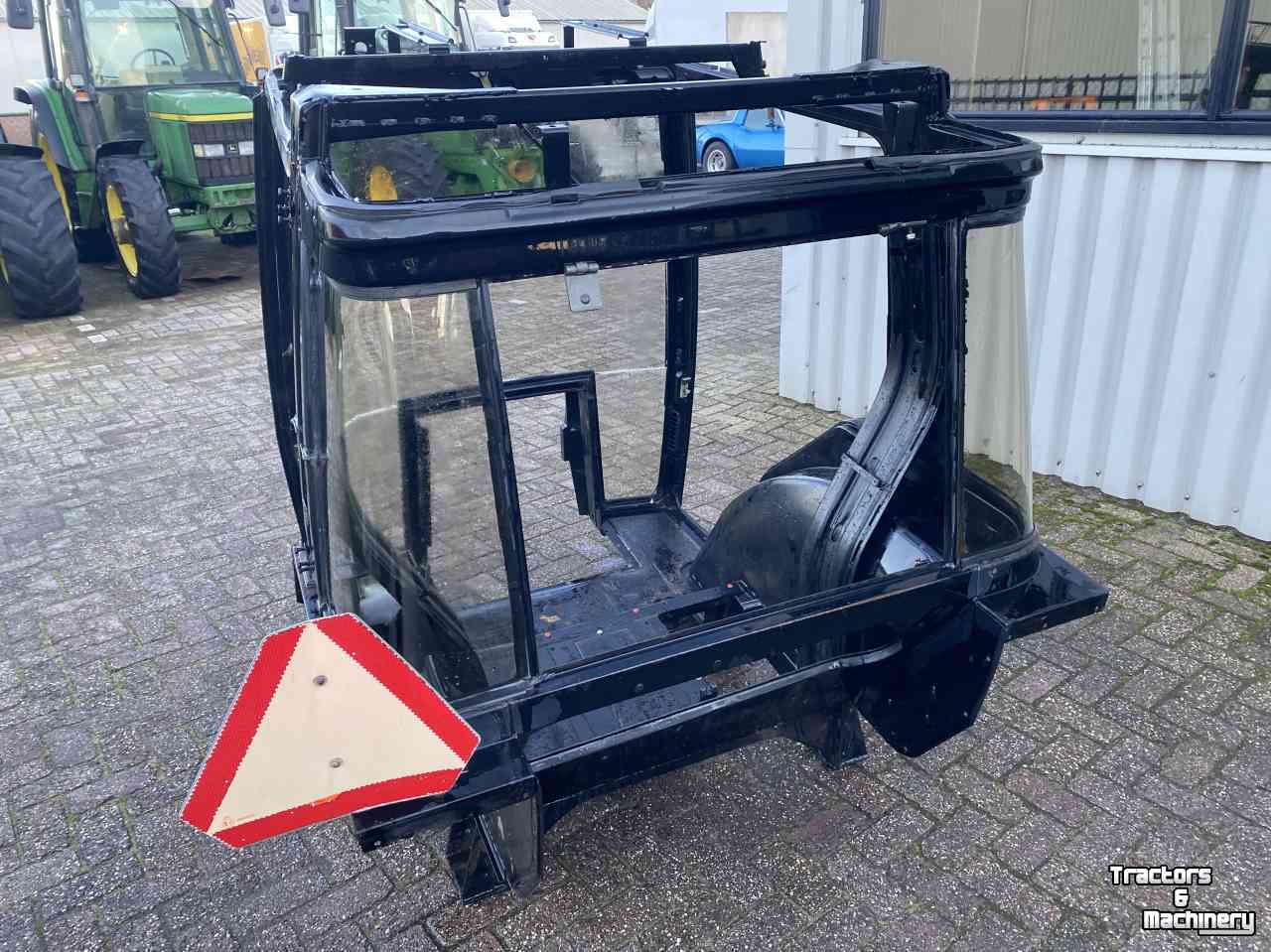 Pièces d‘occasion pour tracteurs Case-IH kaal cabine frame van een 856XL