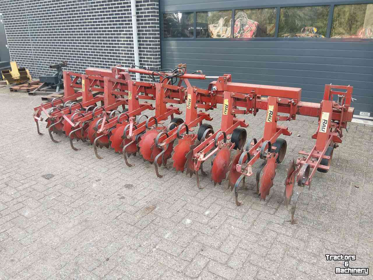 Bineuse Rau Polycrop Schoffelmachine 8 rijen