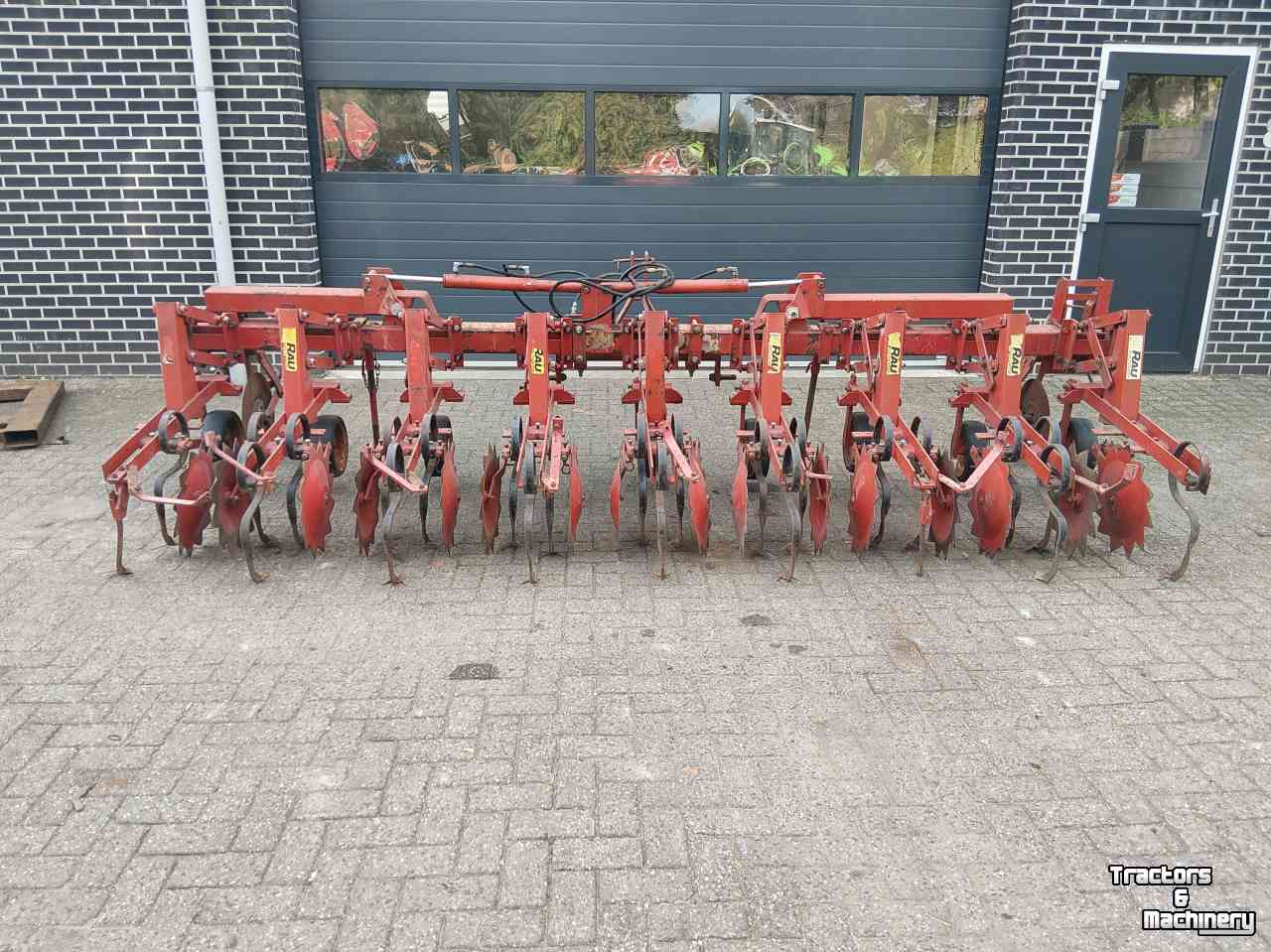 Bineuse Rau Polycrop Schoffelmachine 8 rijen