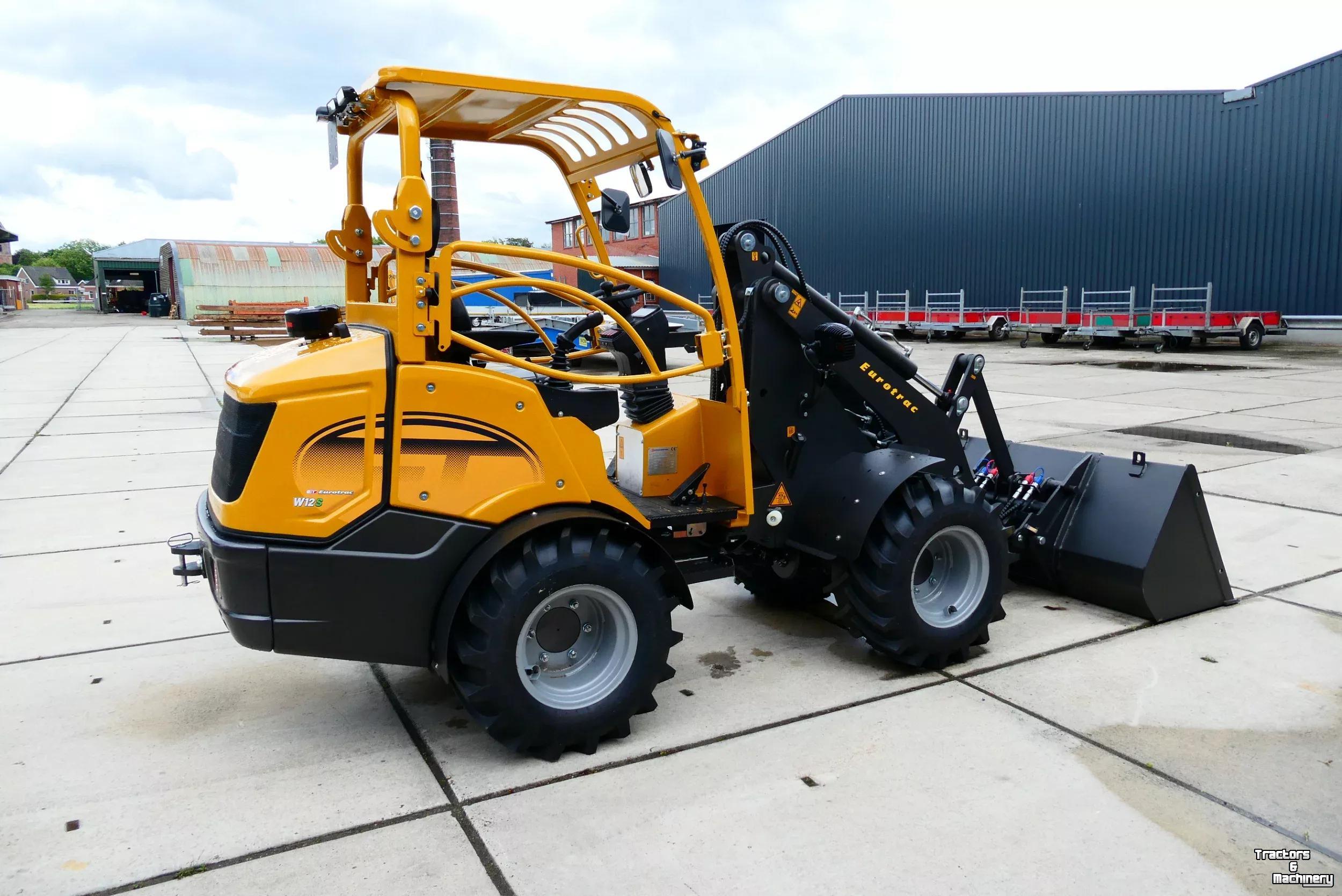 Chargeuse sur pneus Eurotrac W12S