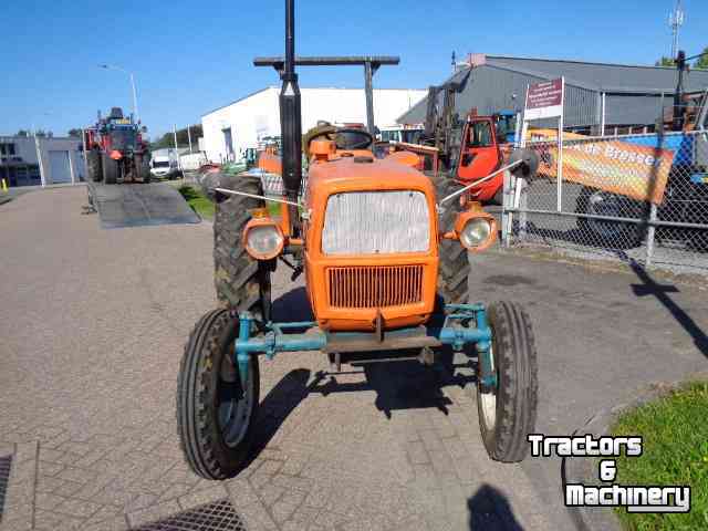 Tracteurs Fiat 315