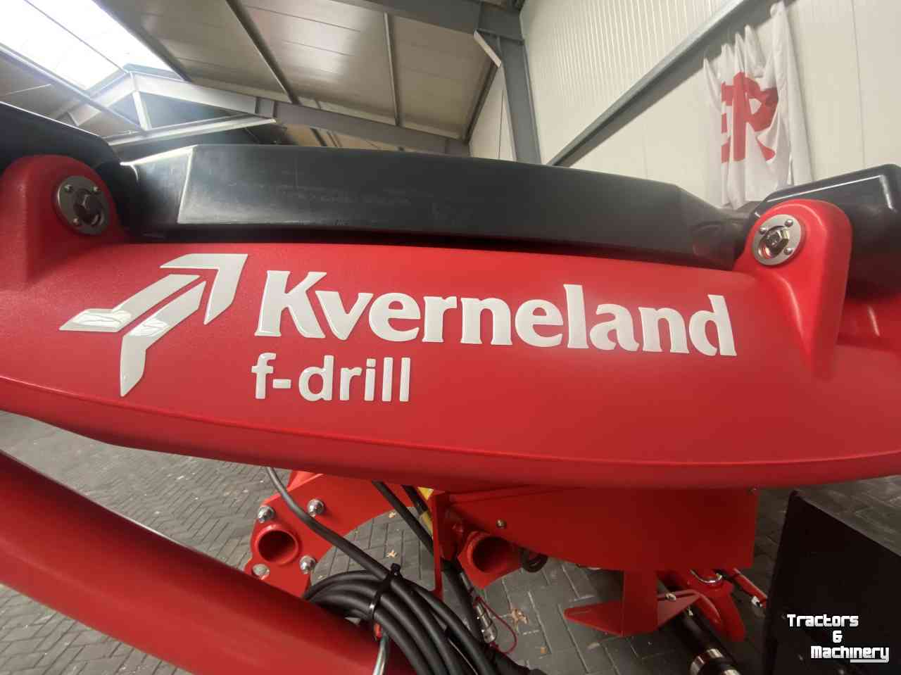 Semoir Kverneland F-Drill Compact fronttank