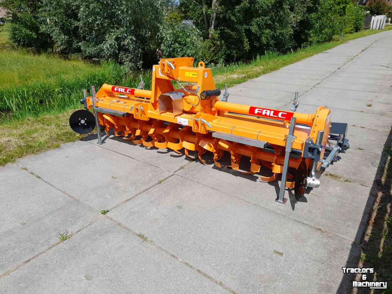 Fraise rotative Falc Hel Super grondfrees met kooirol