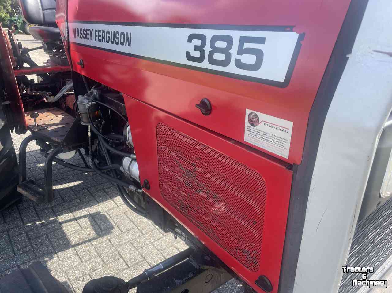 Tracteur Massey Ferguson 385 2WD Perkins 4 cil.diesel Powersteering