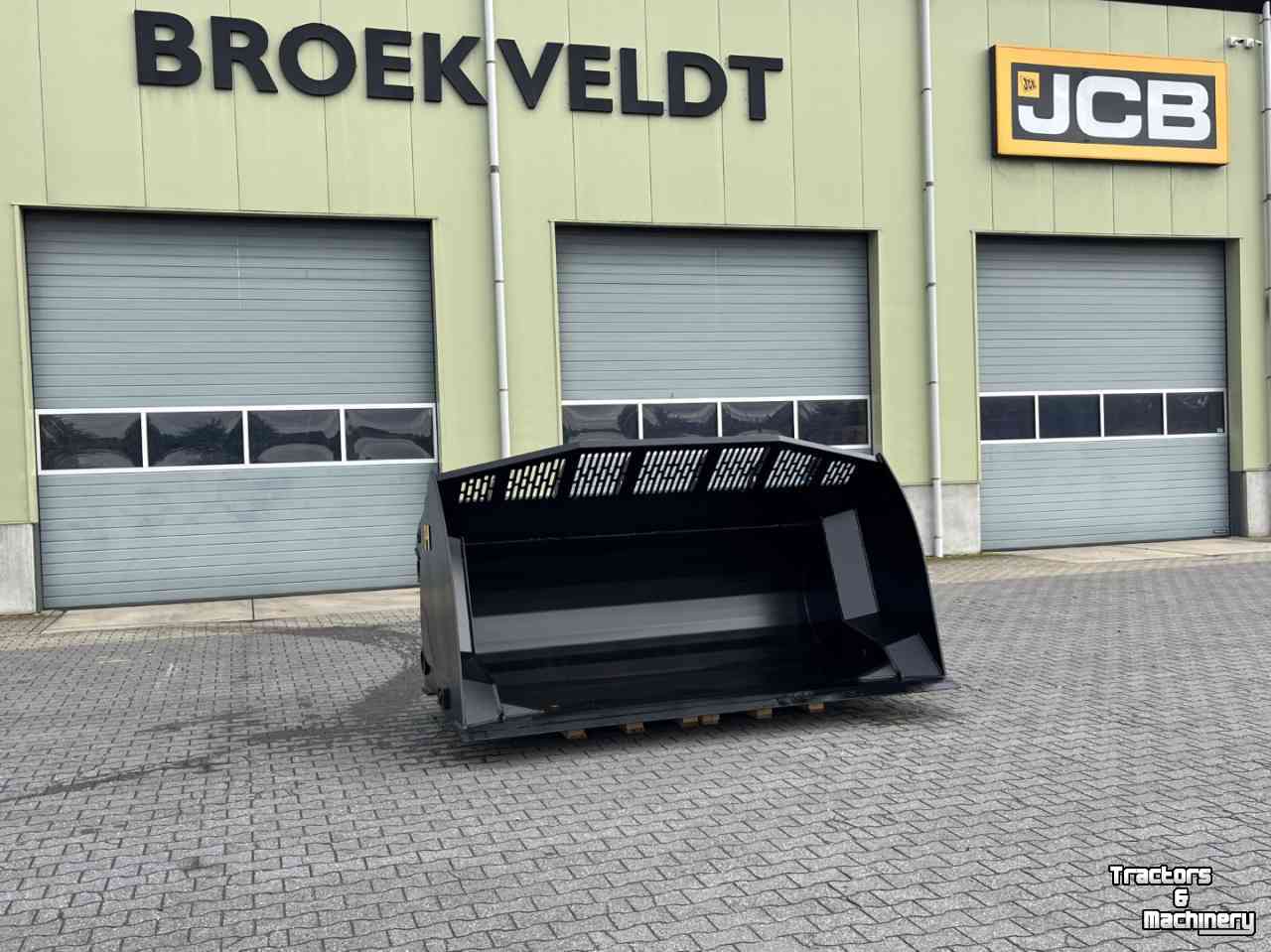 Godets à haut déversement  Hoogkiepbak shovel 4000 ltr