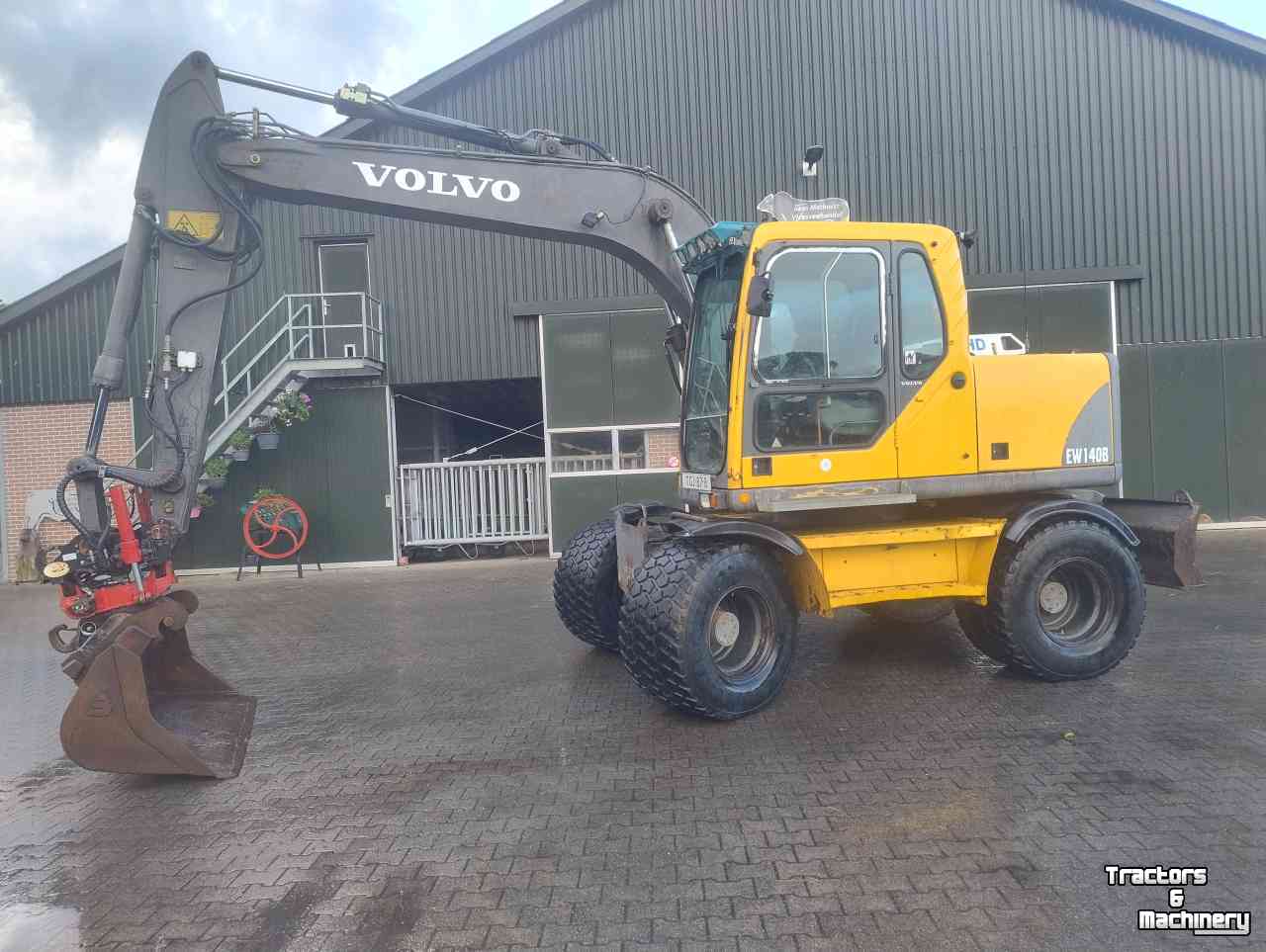 Pelleteuse Volvo EW140B