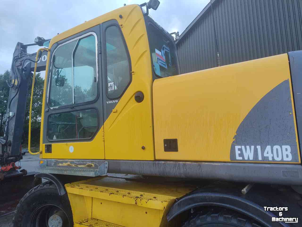 Pelleteuse Volvo EW140B