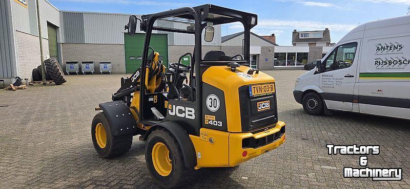 Chargeuse sur pneus JCB 403