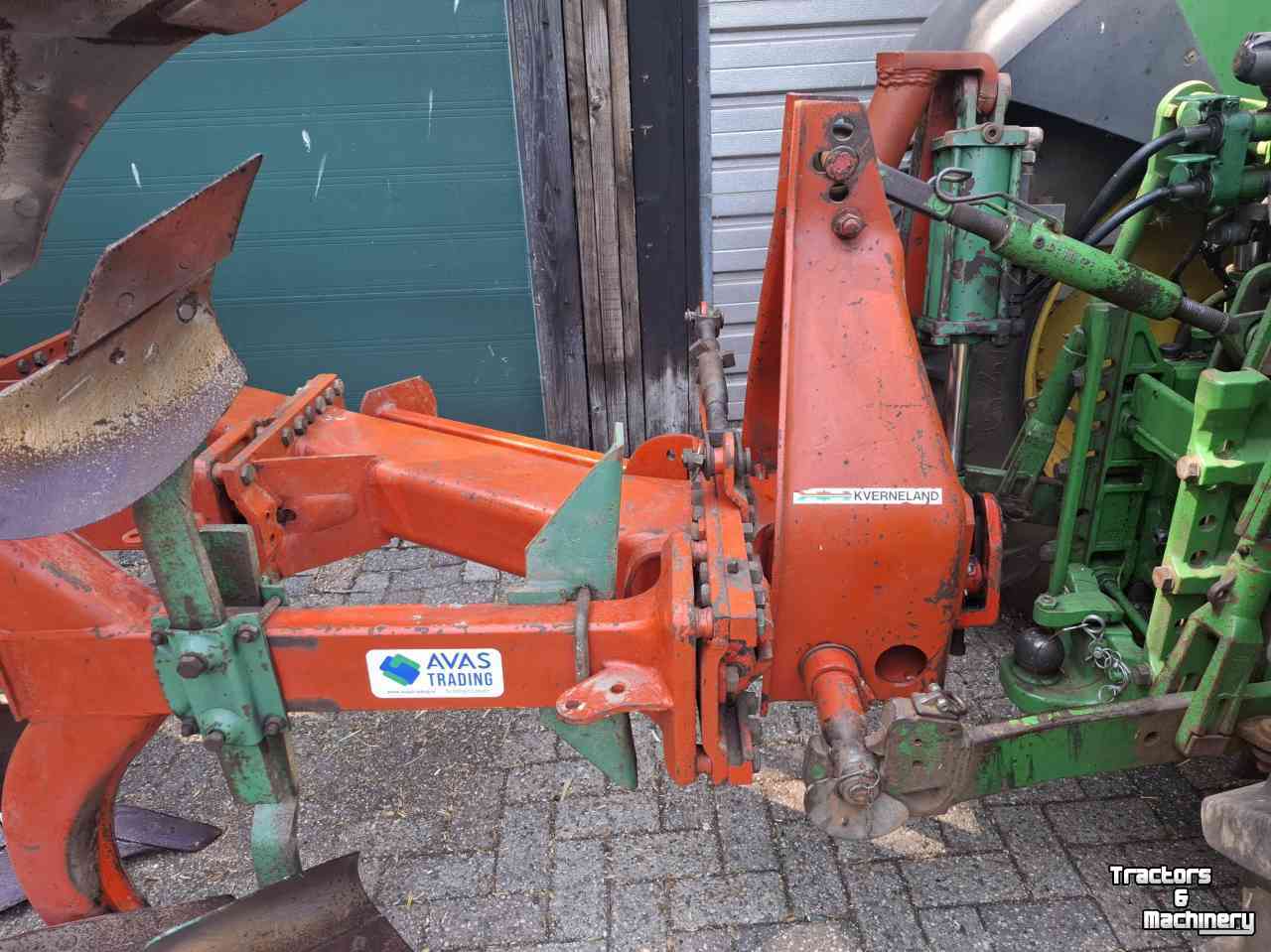 Charrues Kverneland EG 160 - 3 schaar wentelploeg ploeg steenbeveiliging 2 schaar