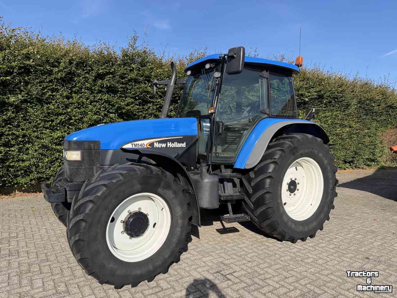 Tracteur New Holland TM140 RC
