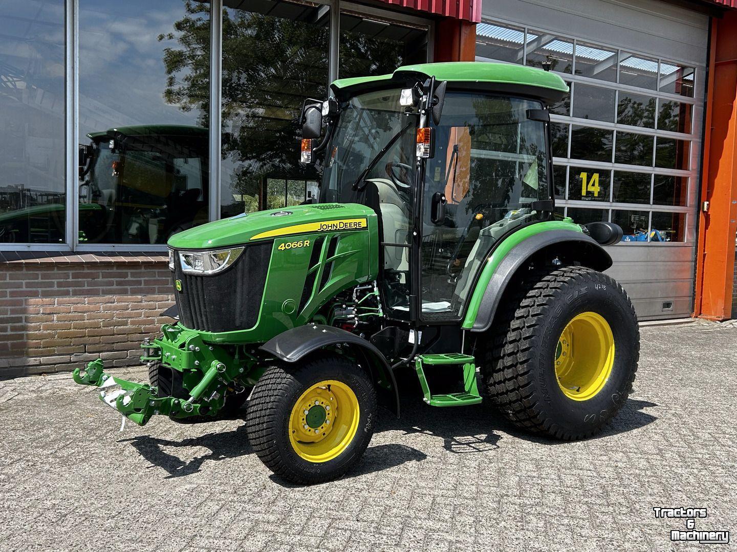 Tracteur pour vignes et vergers John Deere 4066R