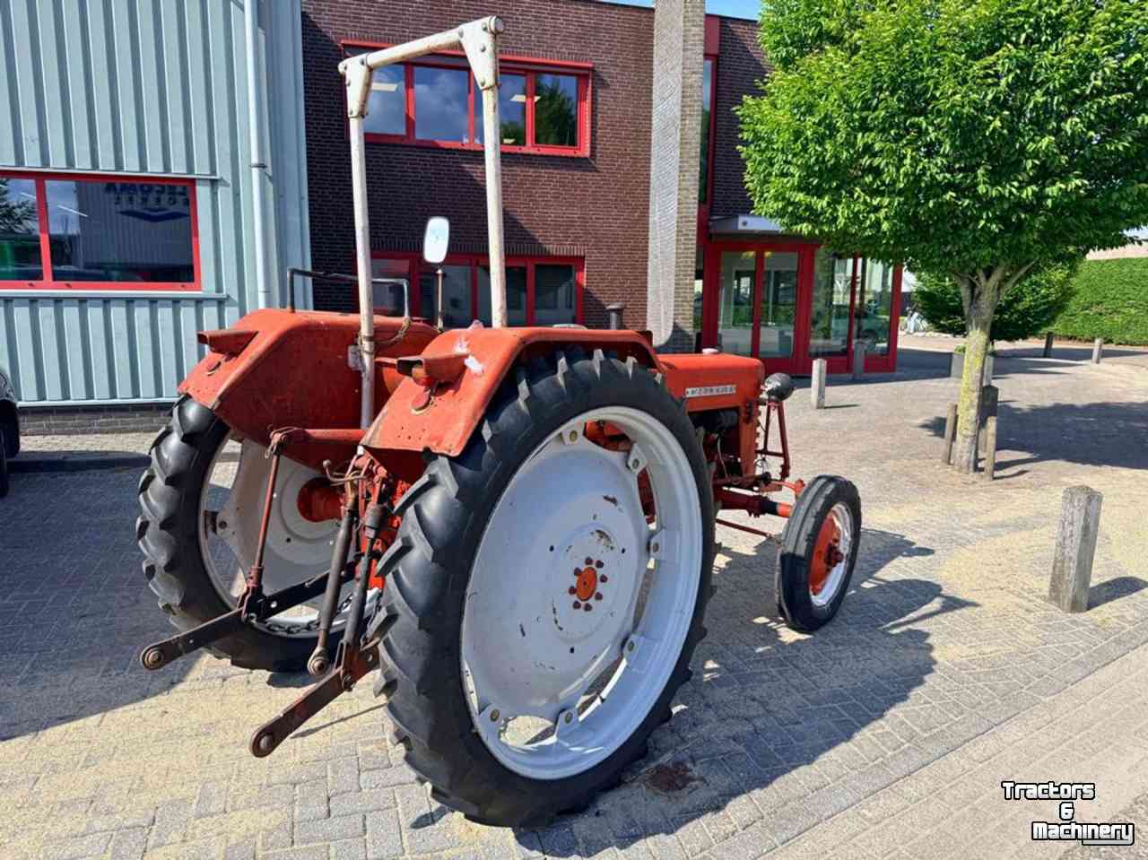 Tracteur McCormick 434 Tractor