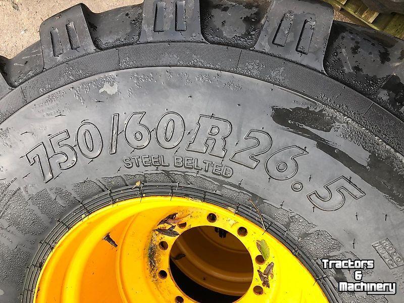 Roues, Pneus, Jantes, Barillets Jumelage BKT BKT - 750/60R26.5 op wiel