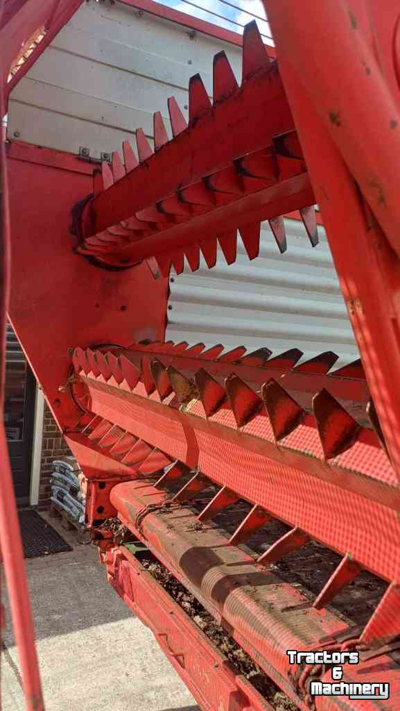Autochargeuse Pottinger Siloprofi 2