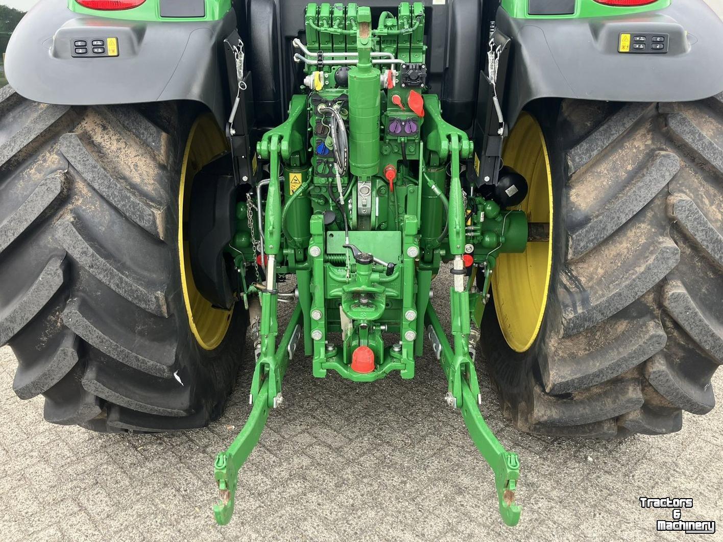 Tracteur John Deere 6R 185