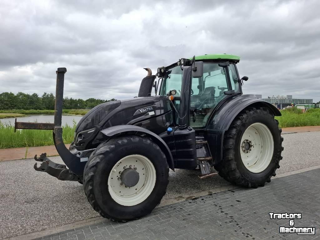 Tracteur Valtra T 214 Direct Twintrac