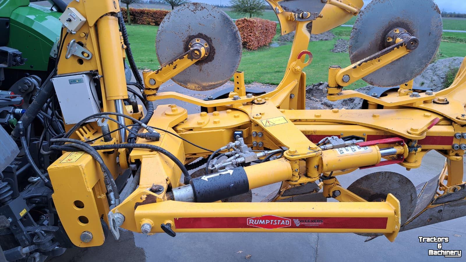 Charrues Rumptstad Rumptstad Optimus 480 4-schaar varioploeg