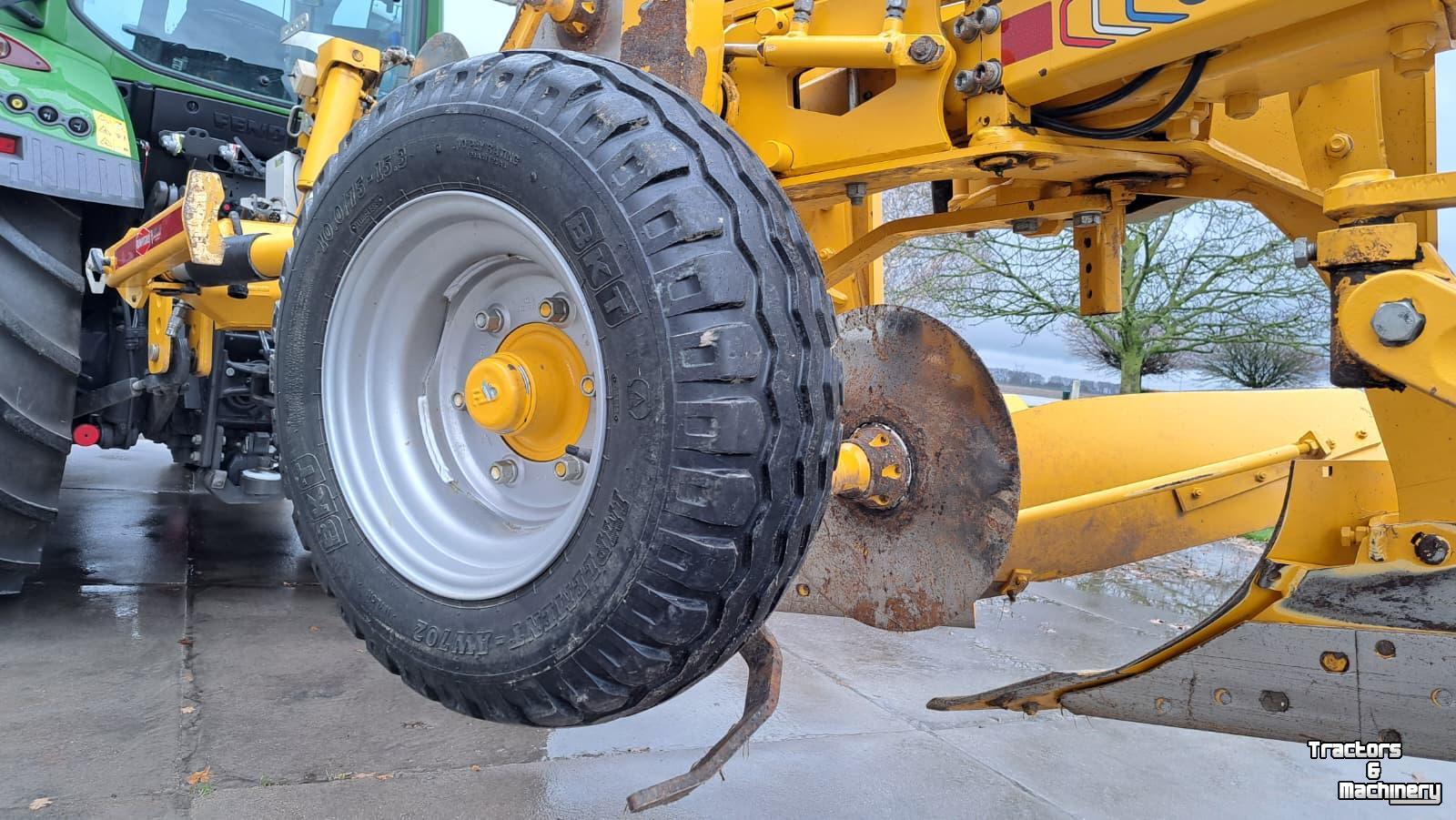 Charrues Rumptstad Rumptstad Optimus 480 4-schaar varioploeg