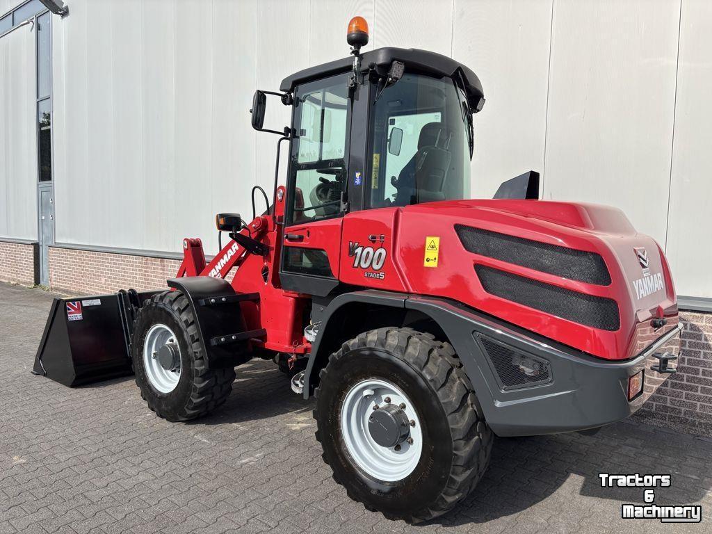 Chargeuse sur pneus Yanmar V100 (Schaeff TL100)