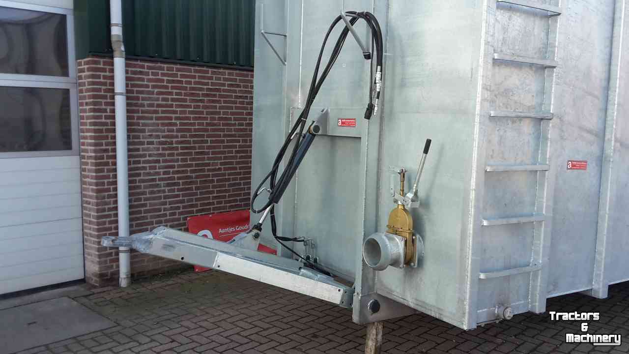 Conteneur à lisier  Gegalvaniseerde mestcontainer / mesttransportcontainer