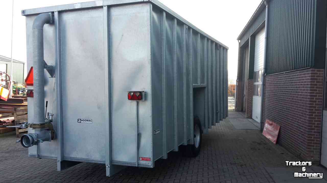 Conteneur à lisier  Gegalvaniseerde mestcontainer / mesttransportcontainer