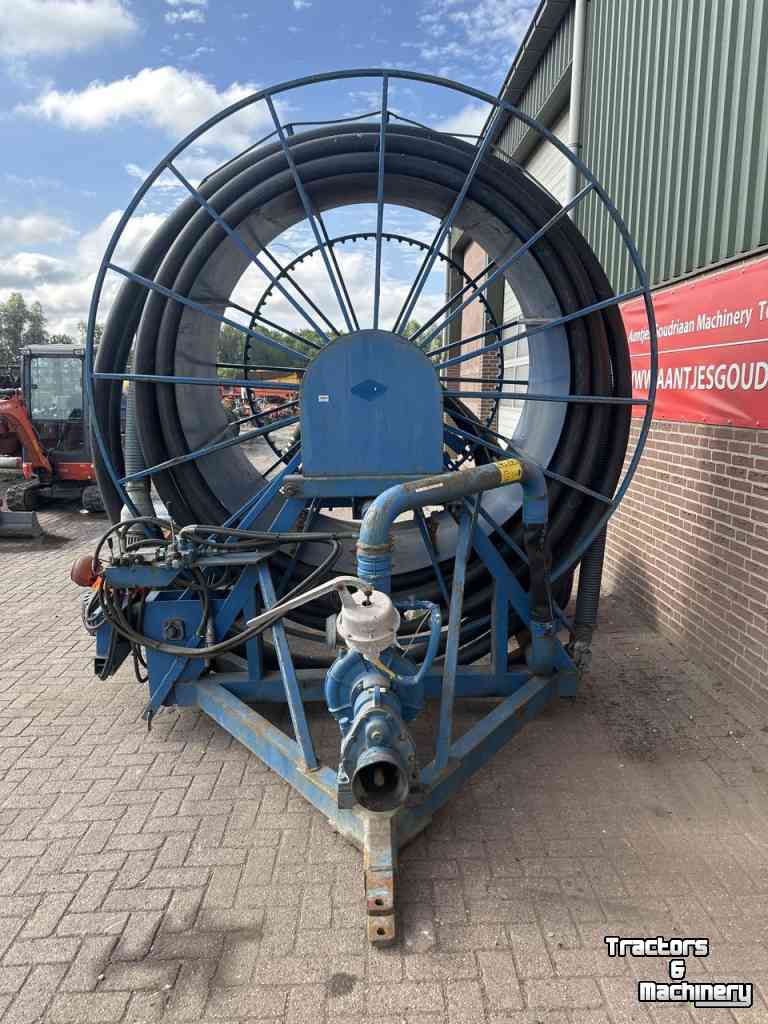 Enrouleur d‘irrigation  Beregeningshaspel / Regenhaspel met eigen pomp