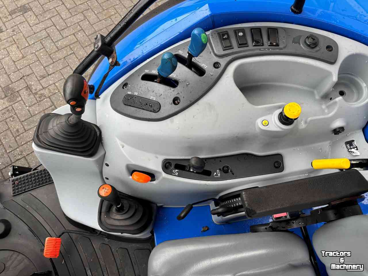 Tracteur New Holland T 5.95