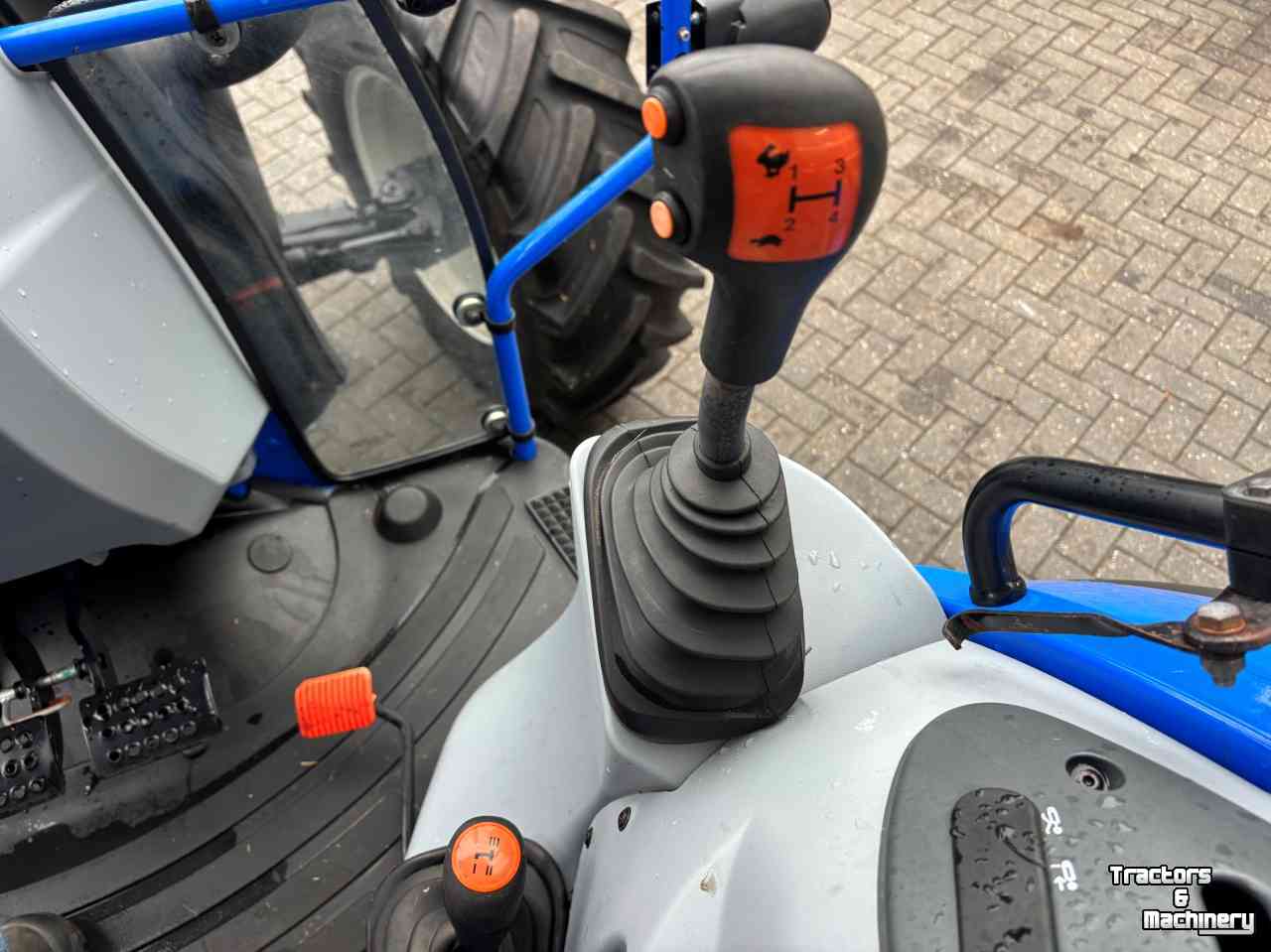 Tracteur New Holland T 5.95