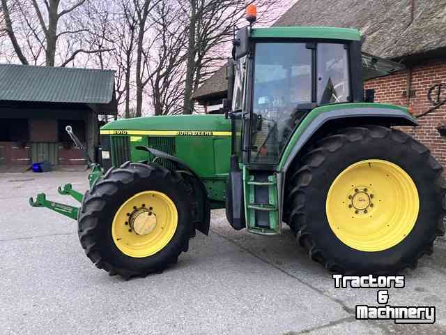 Tracteurs John Deere 6910