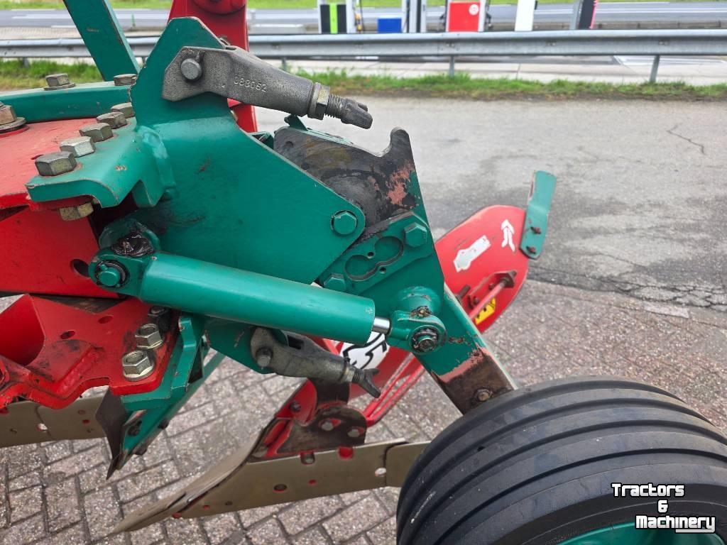 Charrues Kverneland LB-100-300