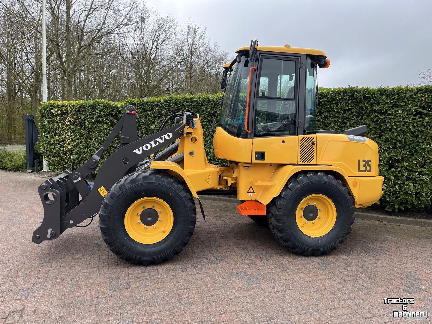 Chargeuse sur pneus Volvo L35HT