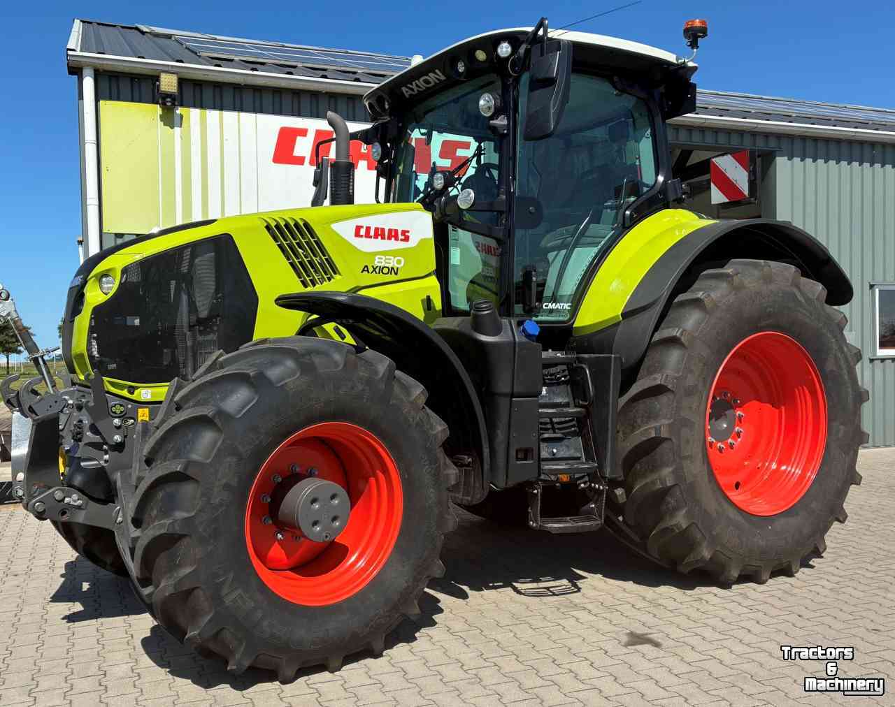 Tracteur Claas Axion 830 C-Matic First Claas