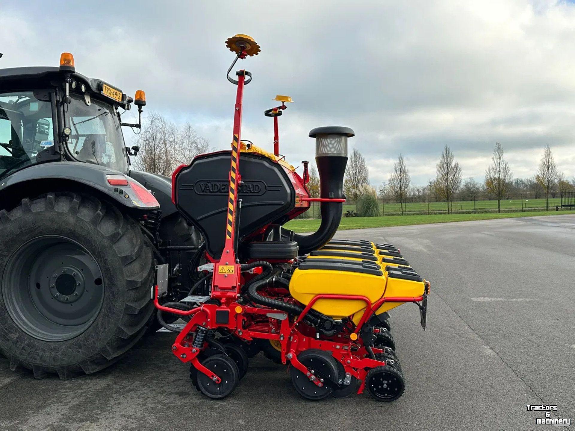 Semoir Väderstad Tempo V 6