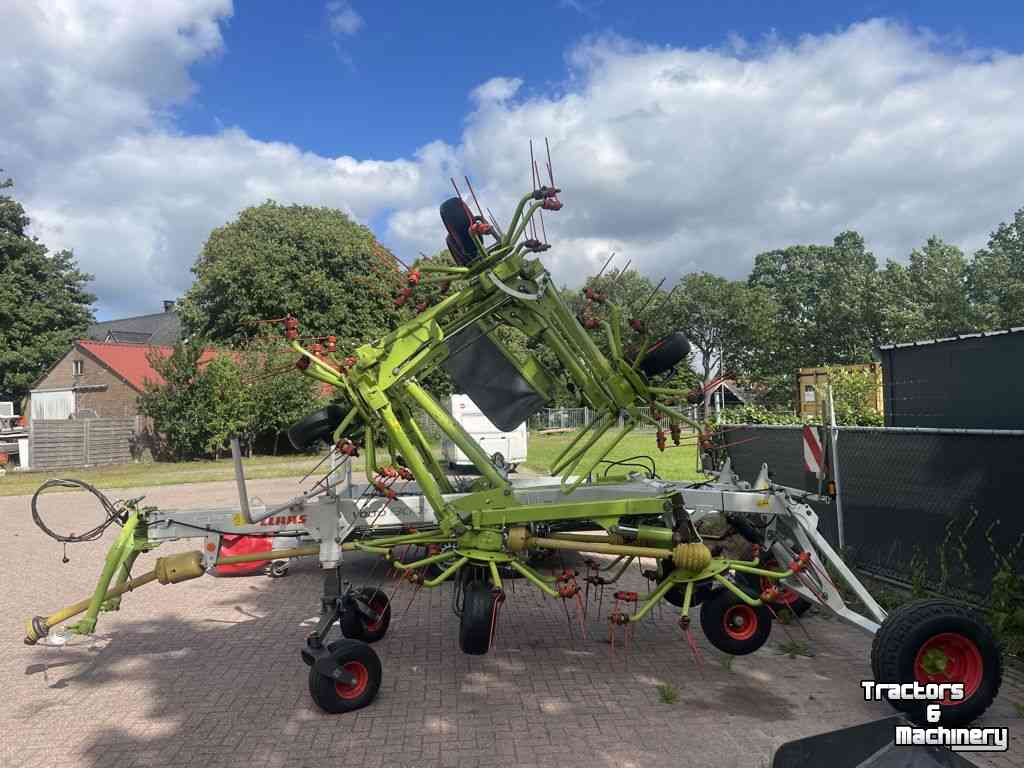 Andaineur Claas Volto 1300 T