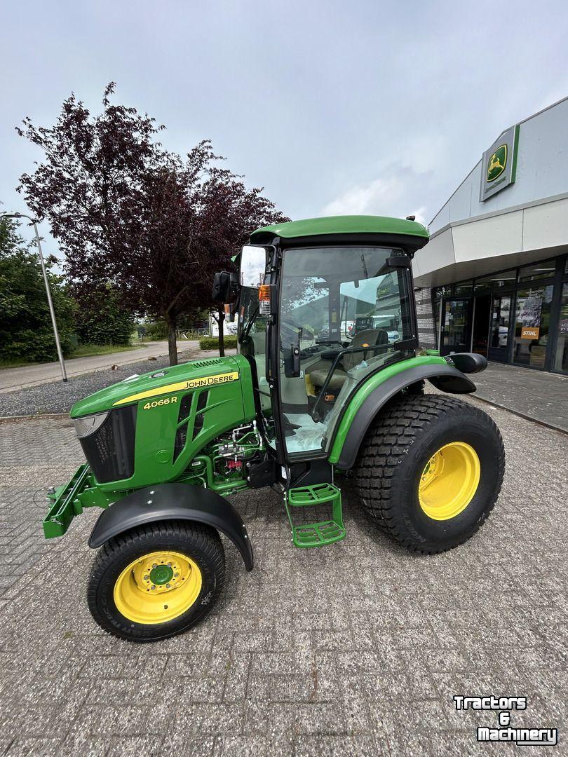 Tracteur pour vignes et vergers John Deere 4066R