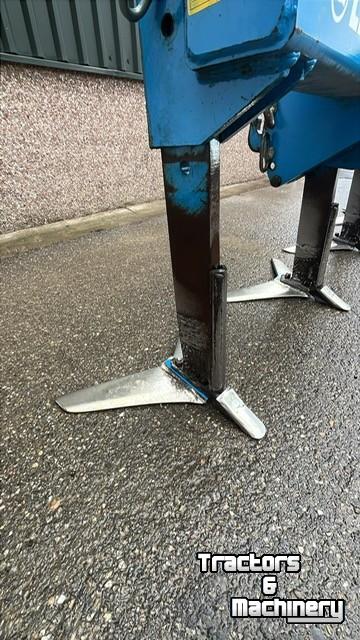 Cultivateur Lemken dolomit 9 voorzetwoeler