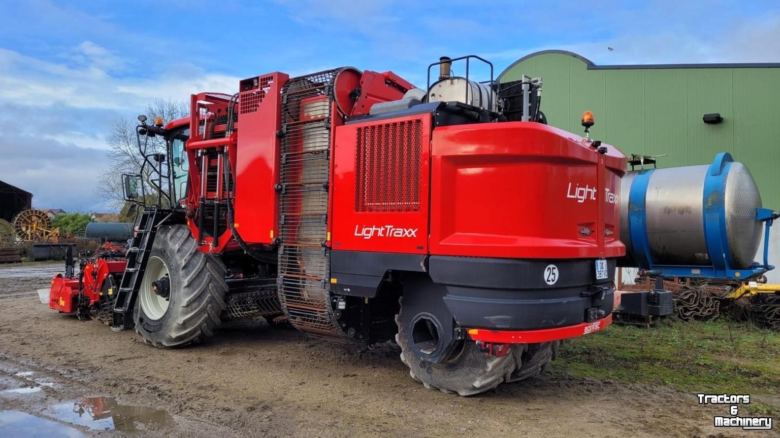 Arracheuse de betteraves Agrifac Light Traxx