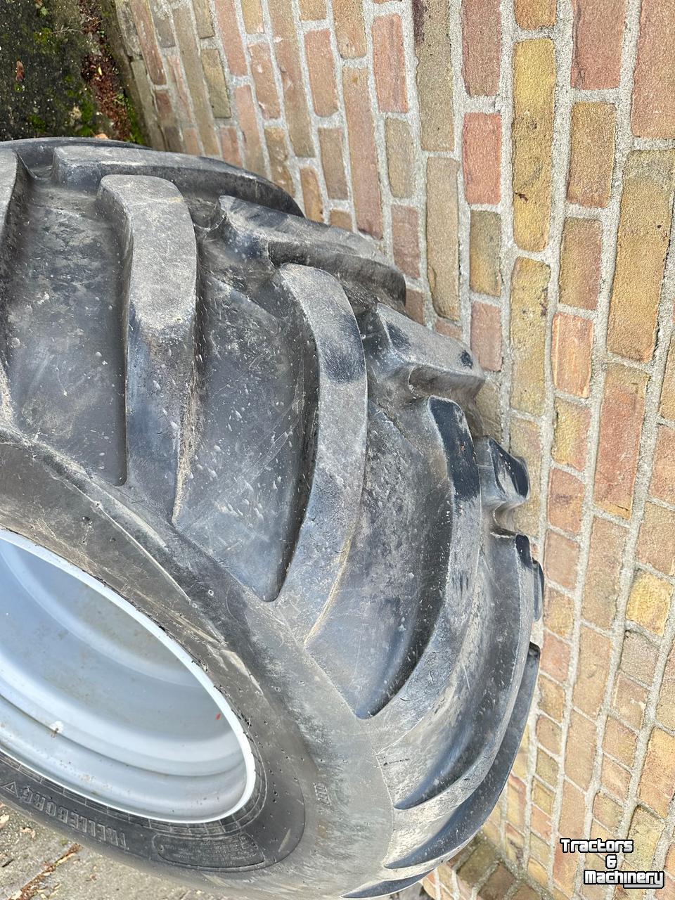 Roues, Pneus, Jantes, Barillets Jumelage Trelleborg 500/60R22.5