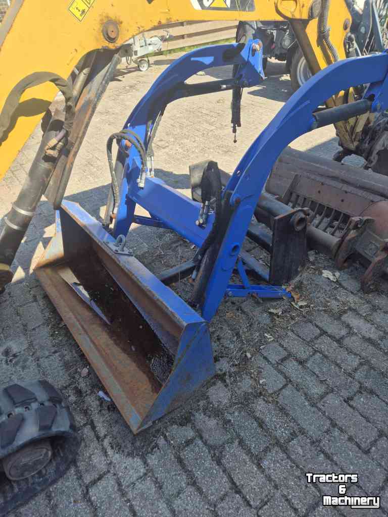 Chargeur frontal Iseki TM 3215