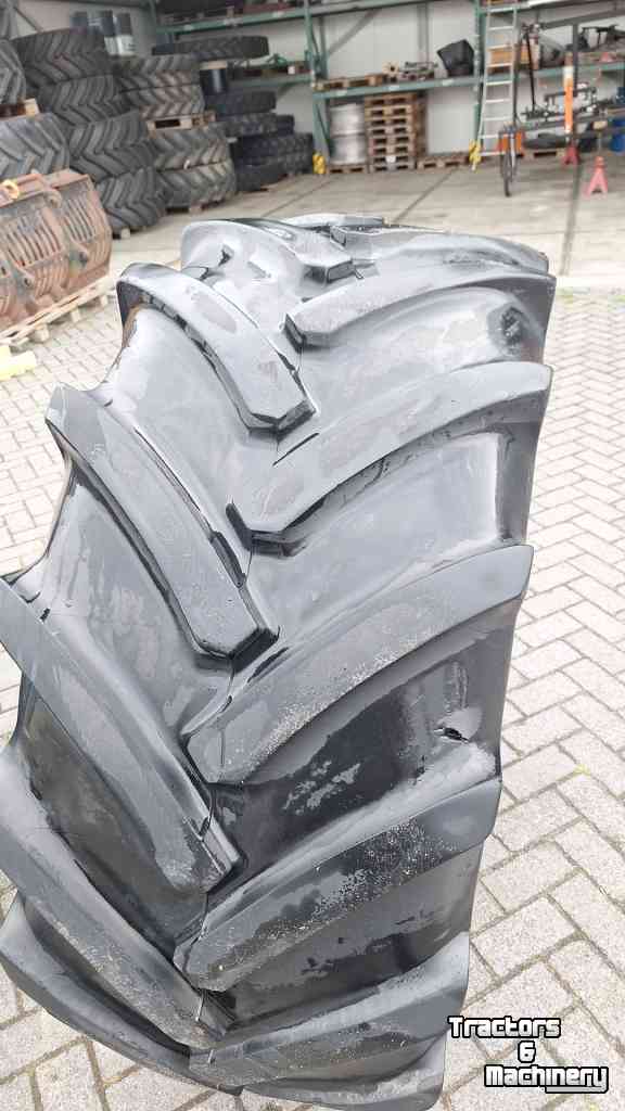 Roues, Pneus, Jantes, Barillets Jumelage Mitas SFT 540/65R28