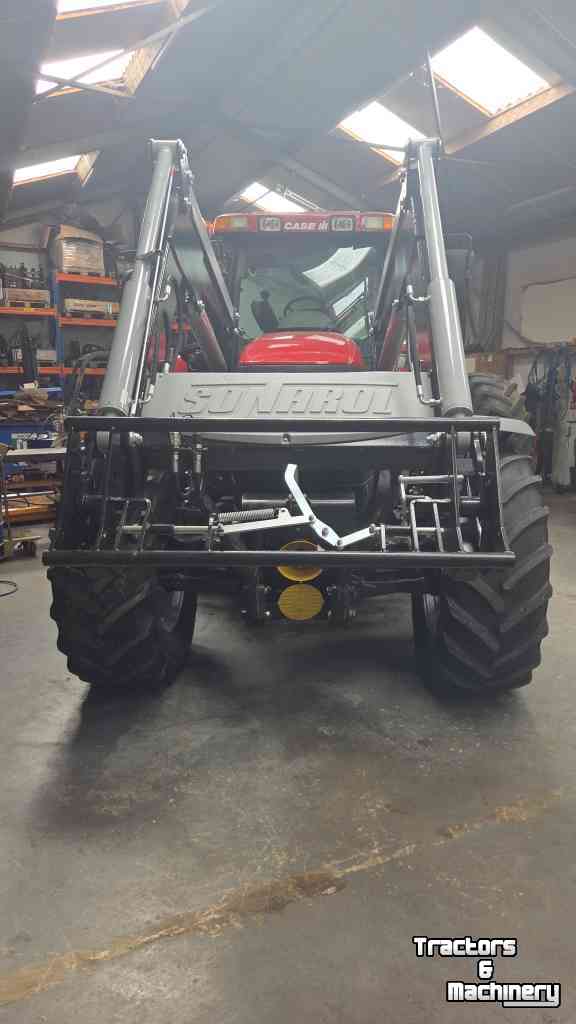 Chargeur frontal Steyr cvt
